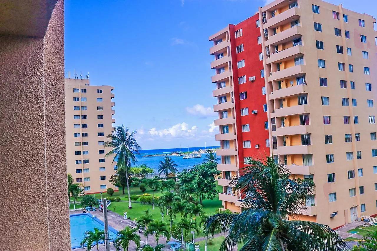Beach Shore Suite At Turtle Towers Ocho Rios